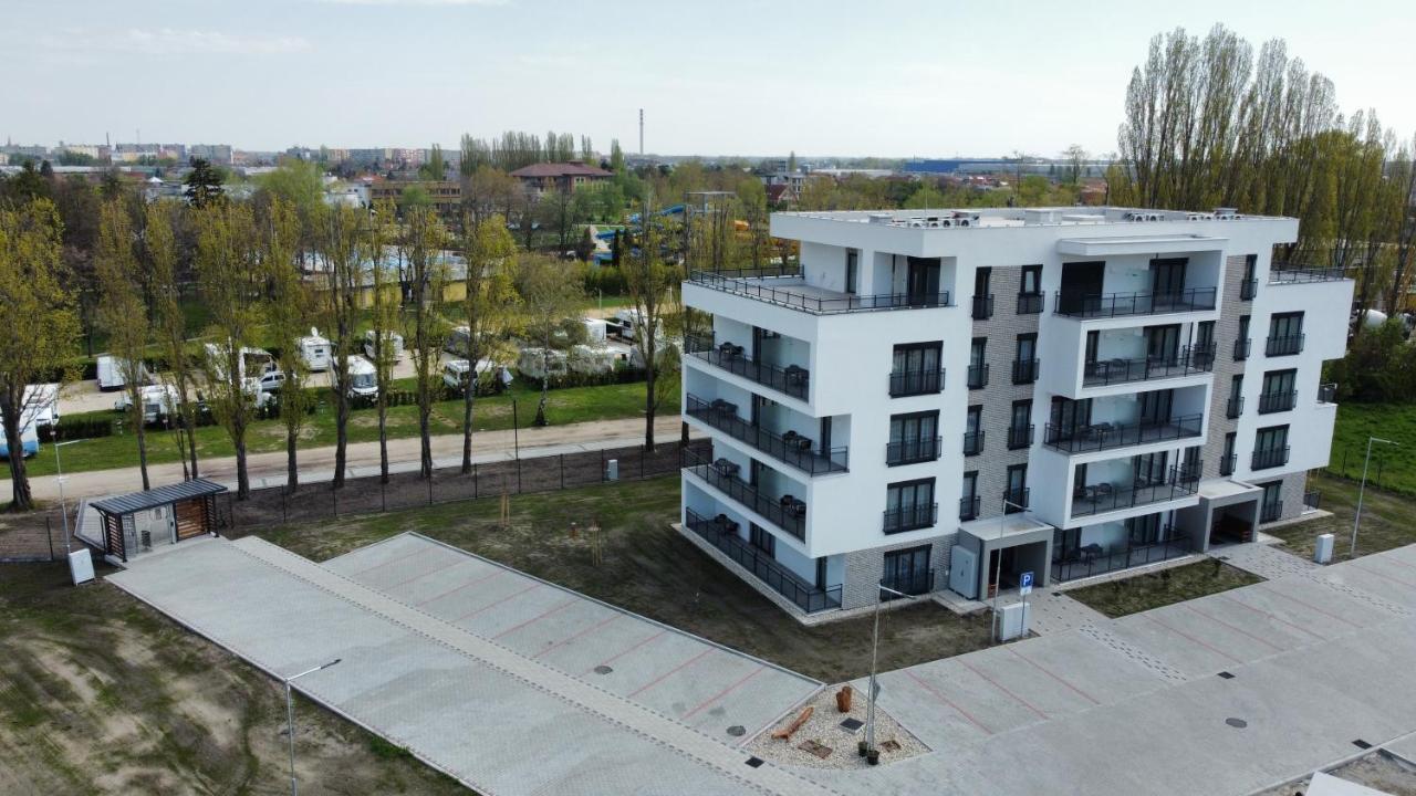 Rivapark Apartment Dunajska Streda Bagian luar foto