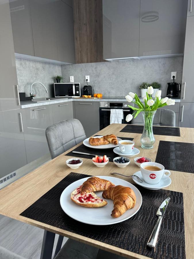 Rivapark Apartment Dunajska Streda Bagian luar foto
