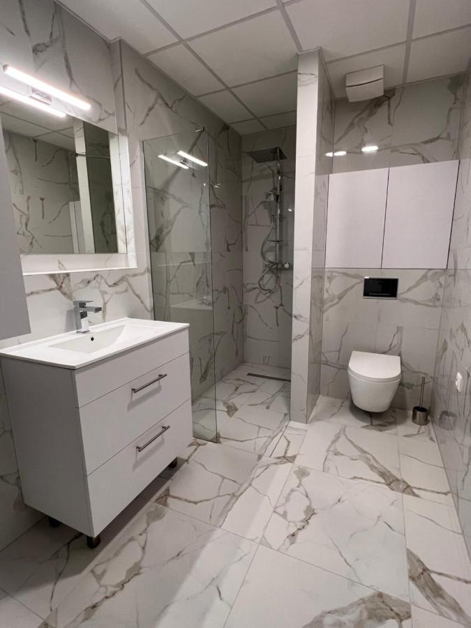 Rivapark Apartment Dunajska Streda Bagian luar foto